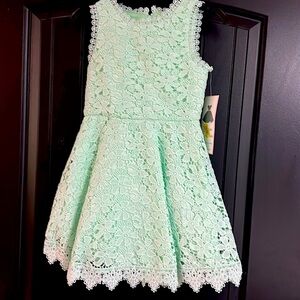 Size 7 Brand New. Lace Dress